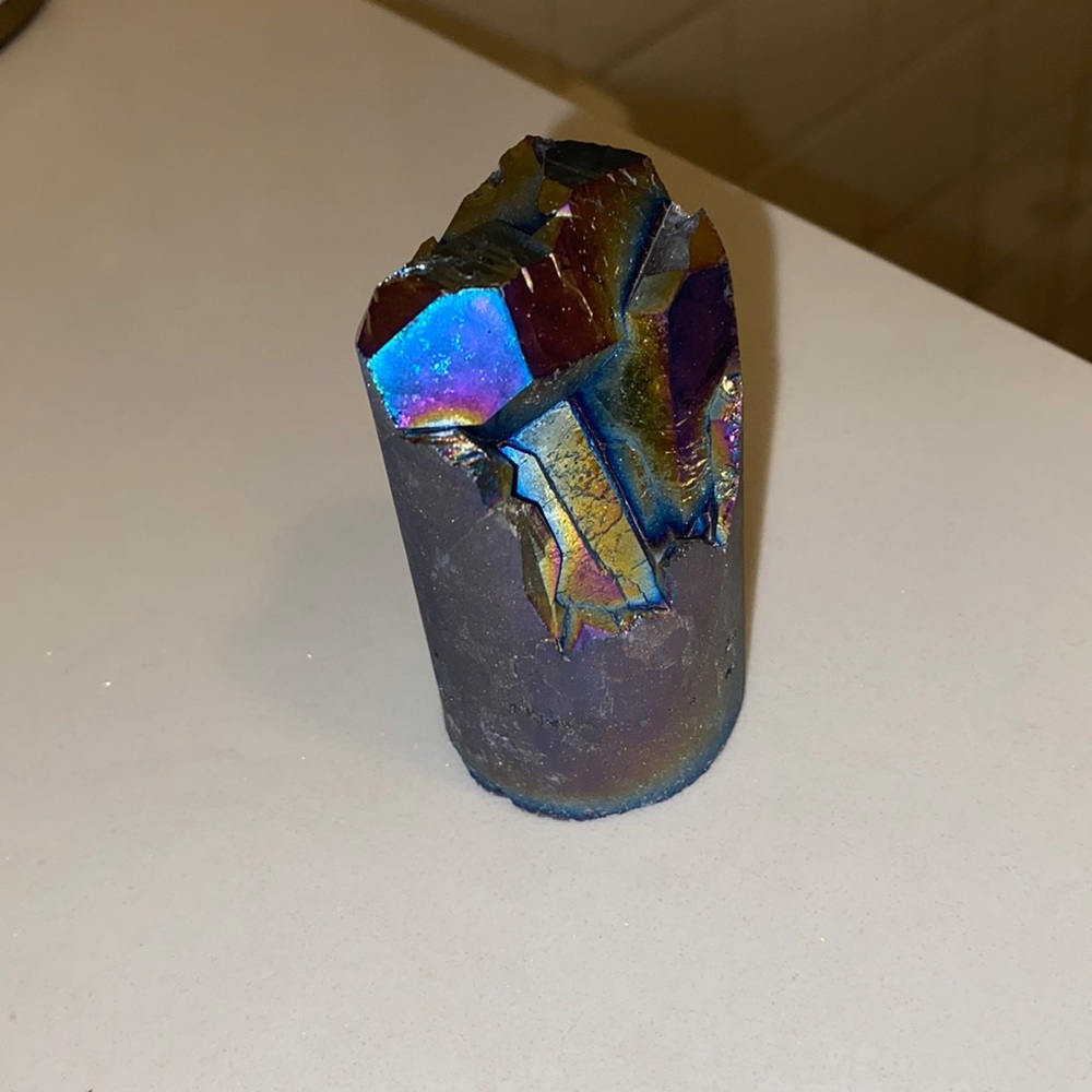 Titanium quartz tower/freeform